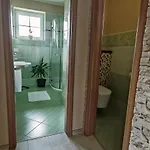 アパート Apartma Kanada