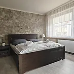Apartma Kanada アパート Štramberk