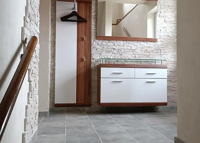 Apartma Kanada * سترامبيرك